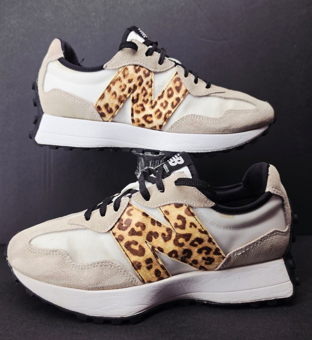 New Balance Women 7.5 Comfy footwear
